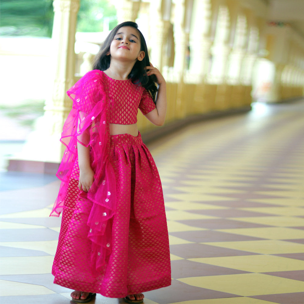 Girls Fuchsia Pink Brocade Silk Lehenga Set With Dupatta