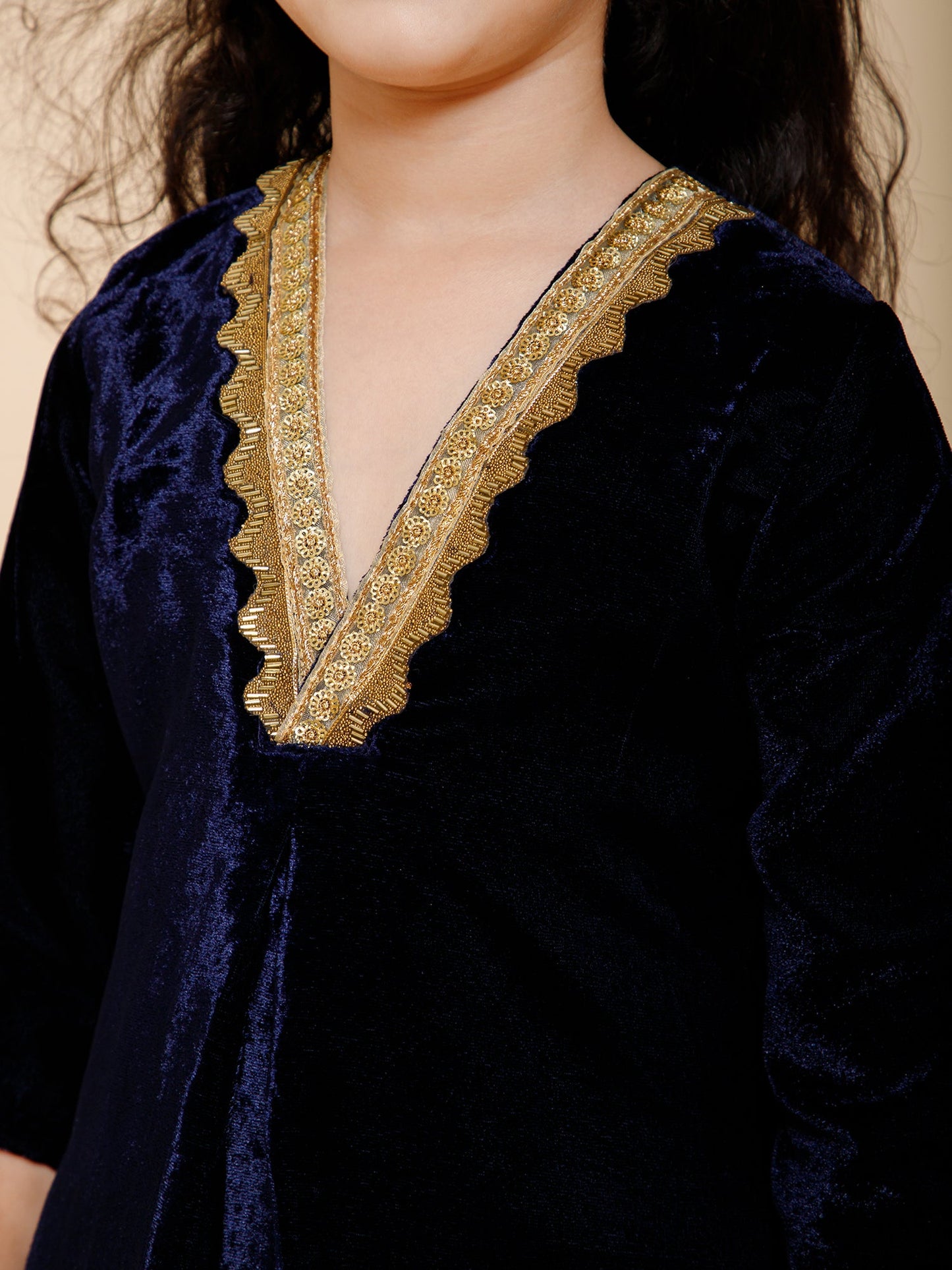 Girls Navy Blue Velvet Kurta, Brocade Pants And Organza Dupatta Set
